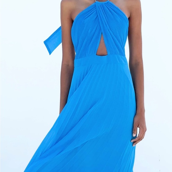 Zara Blue Halter Pleated Dress - Picture 2 of 6